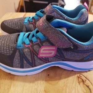 Girls Skechers